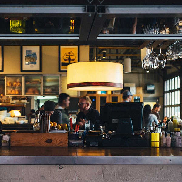 Ny kompensationsaftale til barer, restauranter og caféer